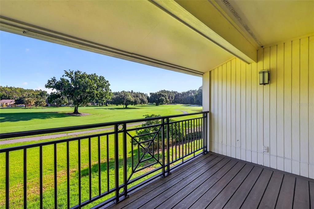 For Sale: $270,000 (3 beds, 3 baths, 1519 Square Feet)