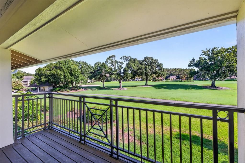 For Sale: $270,000 (3 beds, 3 baths, 1519 Square Feet)
