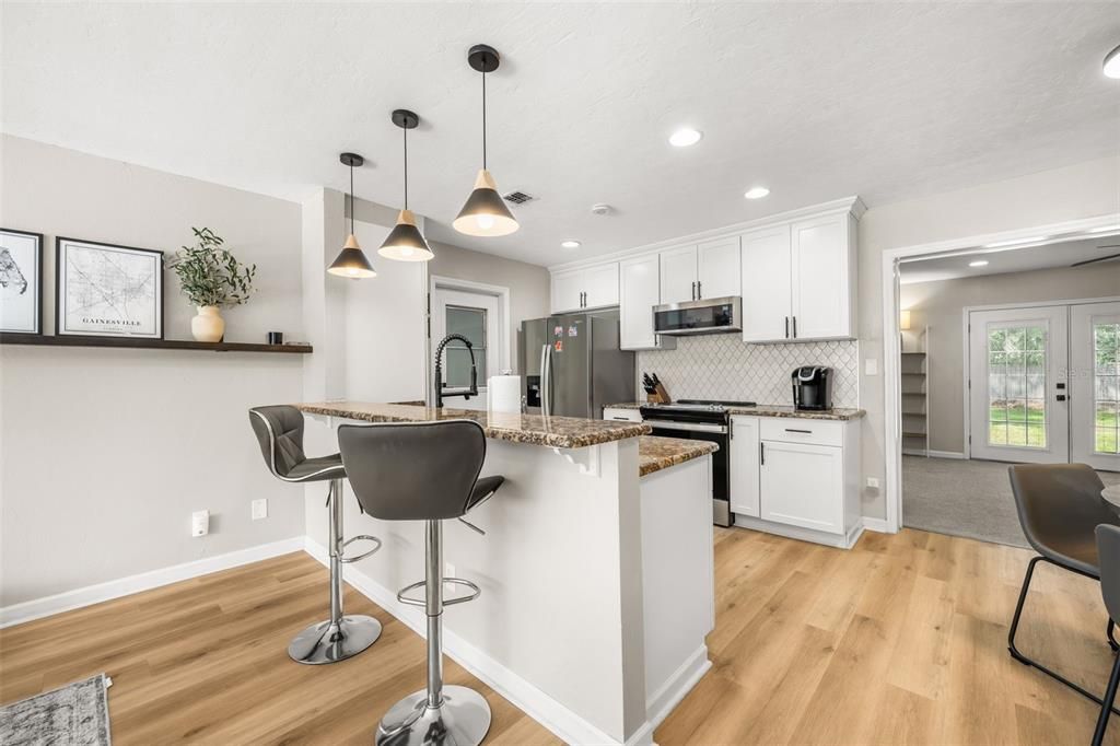 For Sale: $395,000 (3 beds, 2 baths, 1675 Square Feet)