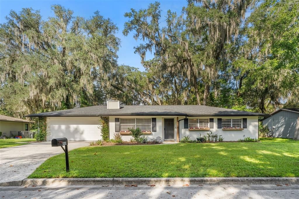 For Sale: $395,000 (3 beds, 2 baths, 1675 Square Feet)