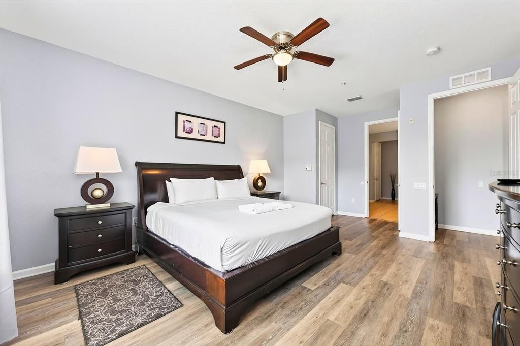 For Sale: $645,000 (3 beds, 2 baths, 2097 Square Feet)