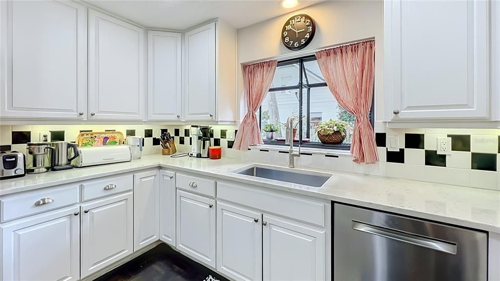 For Sale: $1,749,000 (5 beds, 3 baths, 3097 Square Feet)