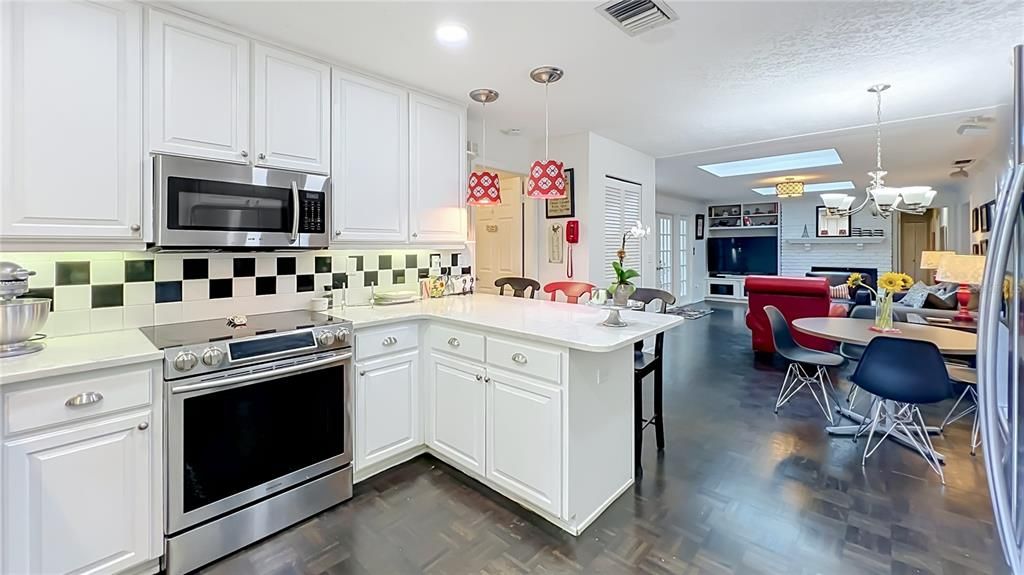 For Sale: $1,749,000 (5 beds, 3 baths, 3097 Square Feet)