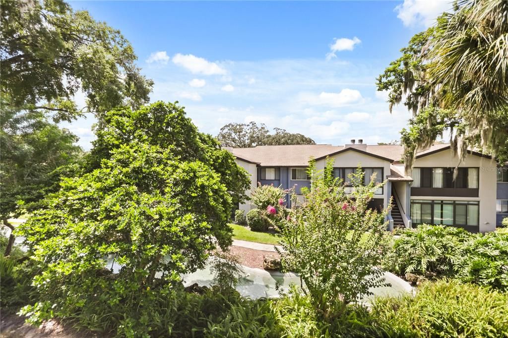 For Sale: $195,000 (2 beds, 2 baths, 1472 Square Feet)