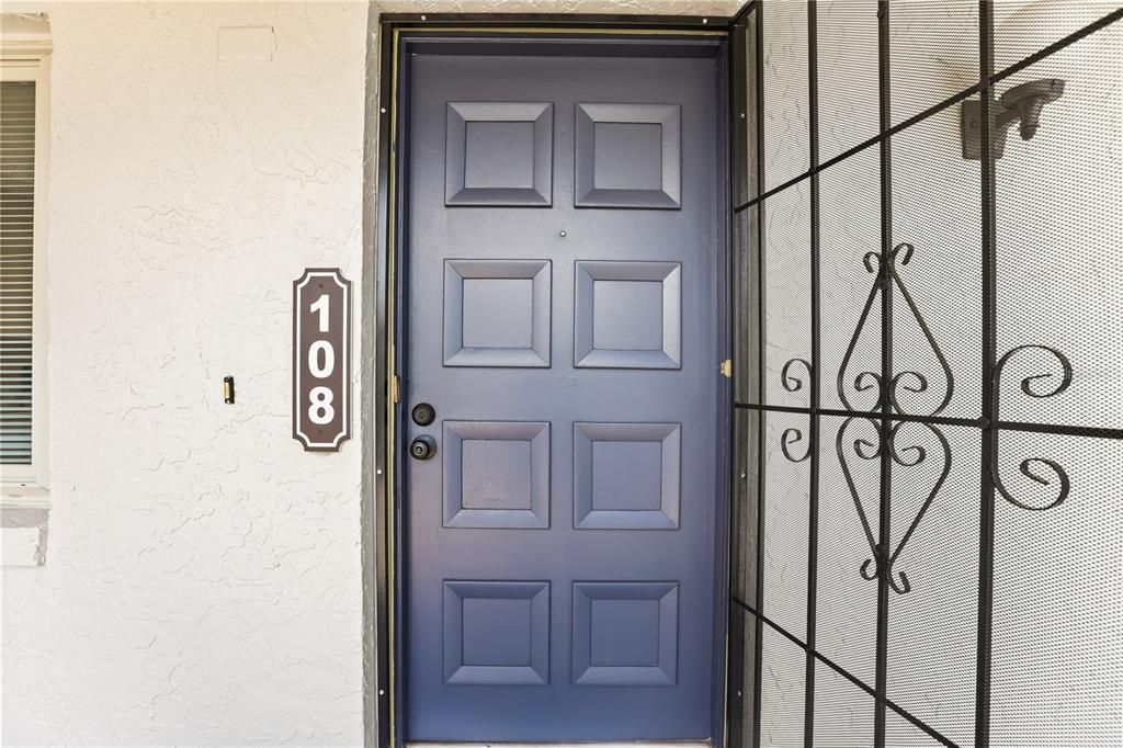For Sale: $195,000 (2 beds, 2 baths, 1472 Square Feet)