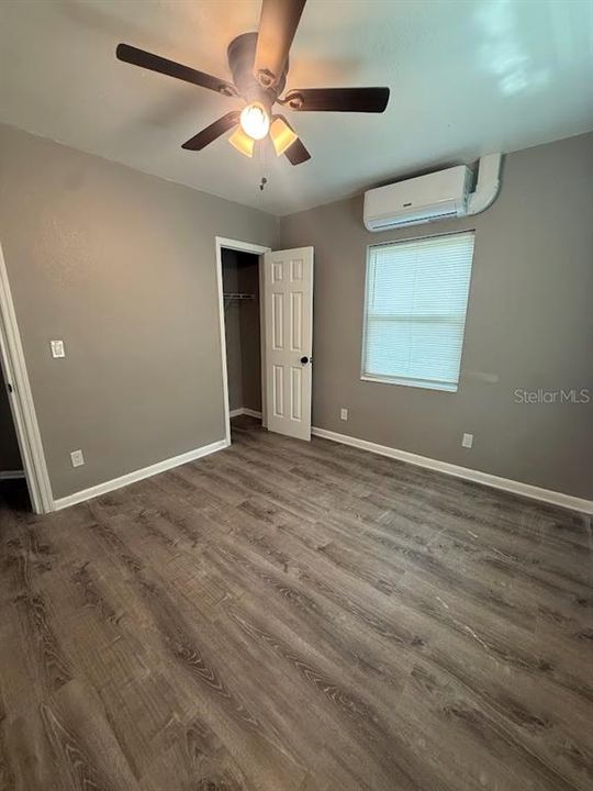 For Sale: $275,000 (3 beds, 1 baths, 777 Square Feet)