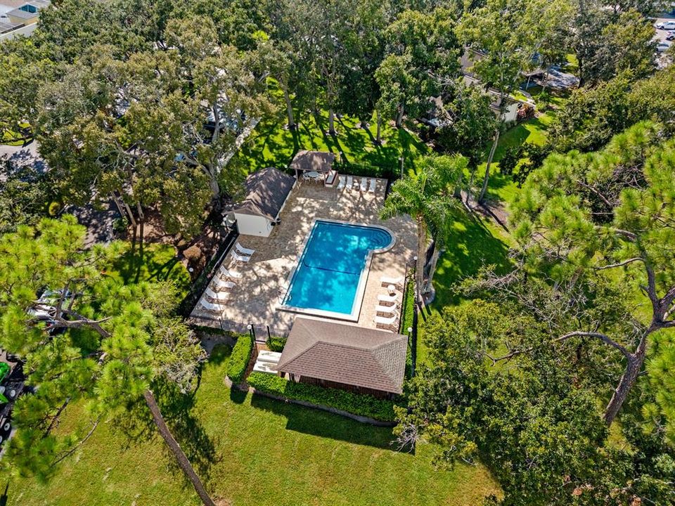 На продажу: $229,900 (2 спален, 2 ванн, 1078 Квадратных фут)
