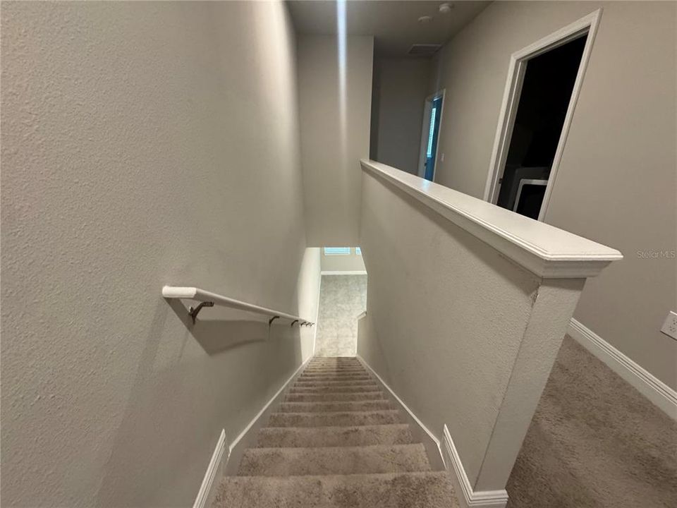 For Rent: $2,800 (3 beds, 2 baths, 2378 Square Feet)