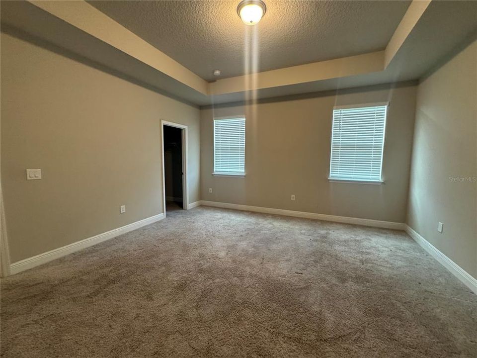 For Rent: $2,800 (3 beds, 2 baths, 2378 Square Feet)