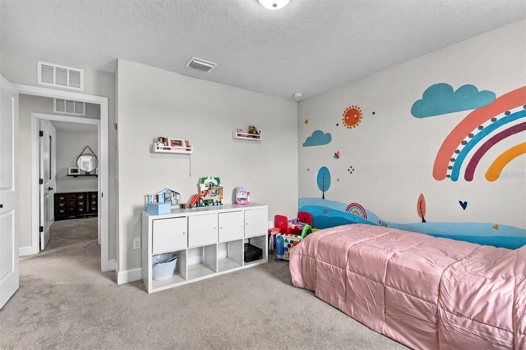 For Sale: $525,000 (5 beds, 4 baths, 3018 Square Feet)