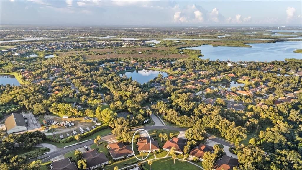 На продажу: $340,000 (2 спален, 2 ванн, 1428 Квадратных фут)