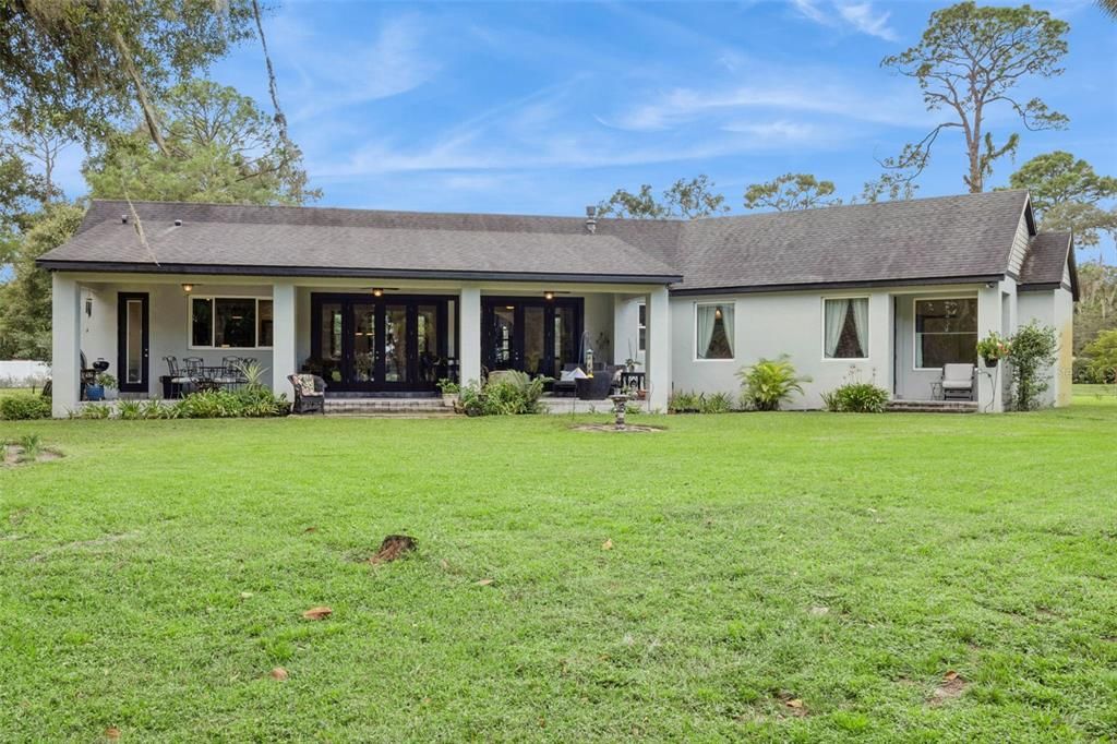 For Sale: $600,000 (2 beds, 2 baths, 2087 Square Feet)