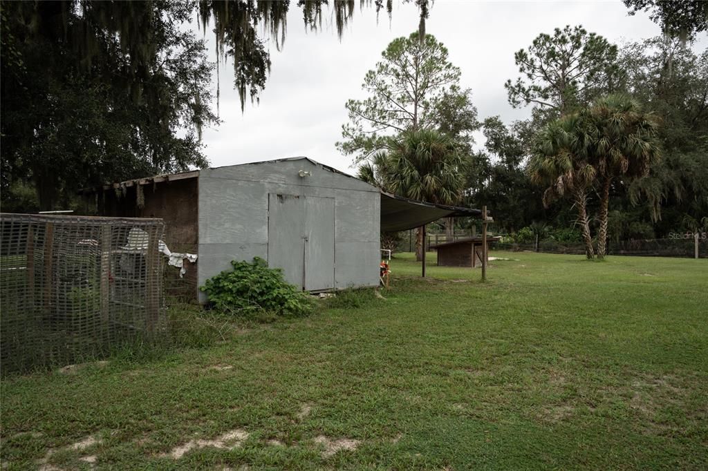 For Sale: $474,900 (4 beds, 2 baths, 1944 Square Feet)