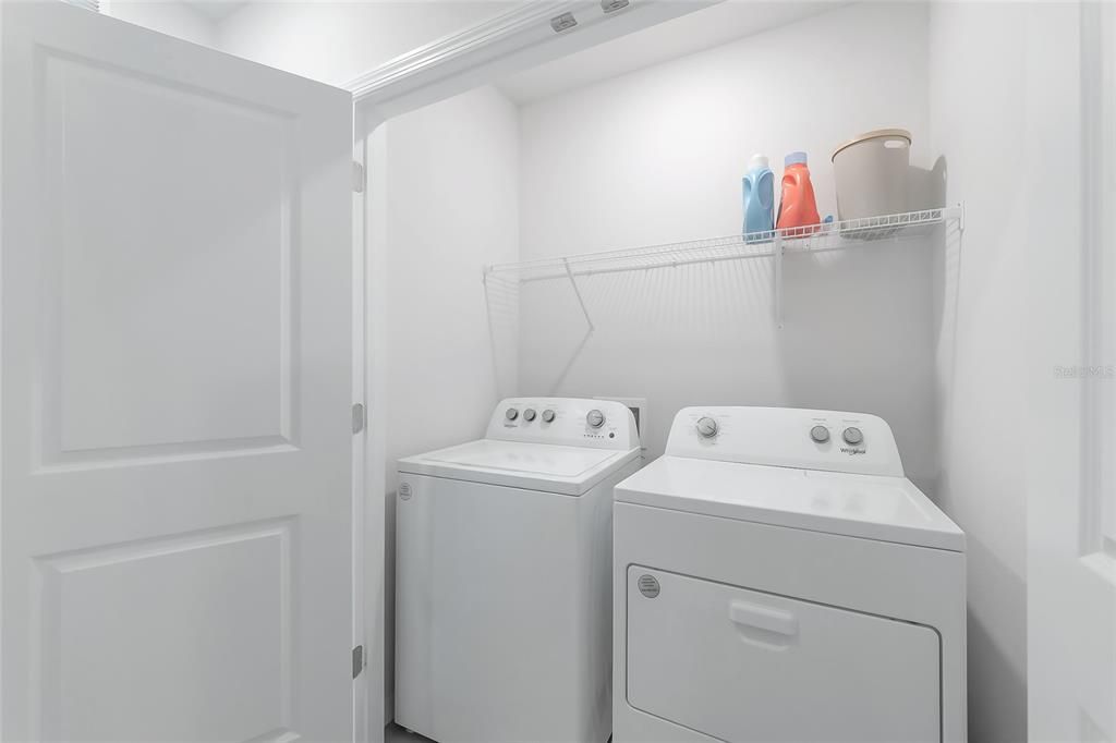 На продажу: $339,000 (3 спален, 2 ванн, 1673 Квадратных фут)