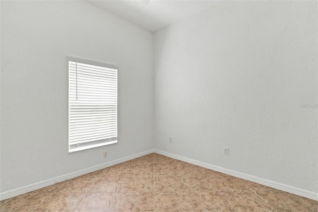 For Sale: $250,000 (3 beds, 2 baths, 1412 Square Feet)