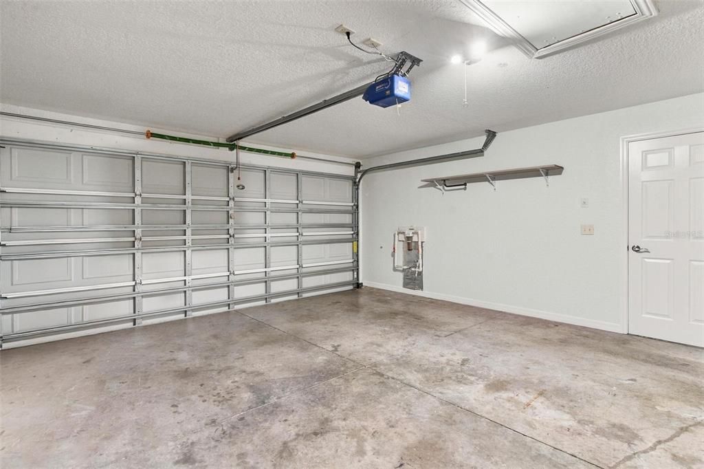 For Sale: $250,000 (3 beds, 2 baths, 1412 Square Feet)