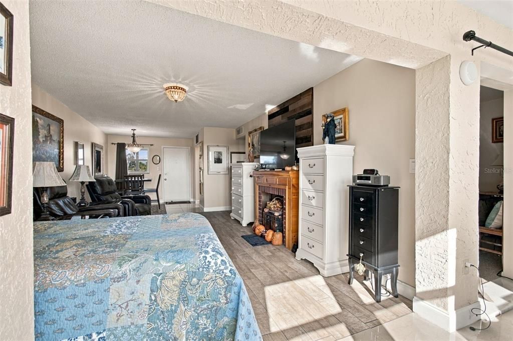 En Venta: $69,900 (1 camas, 1 baños, 732 Pies cuadrados)