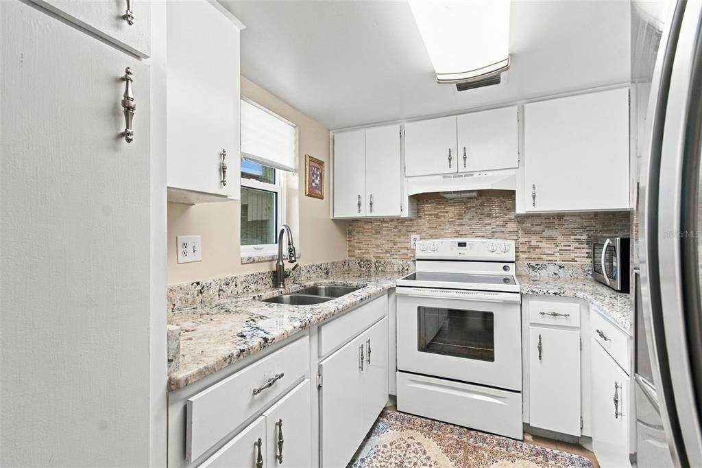 En Venta: $69,900 (1 camas, 1 baños, 732 Pies cuadrados)