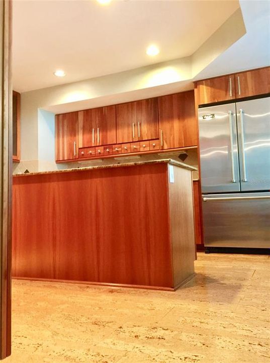 For Rent: $4,500 (4 beds, 2 baths, 3191 Square Feet)