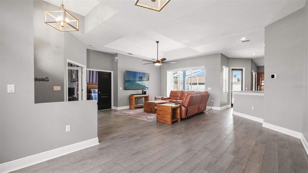 For Sale: $510,000 (4 beds, 3 baths, 2729 Square Feet)