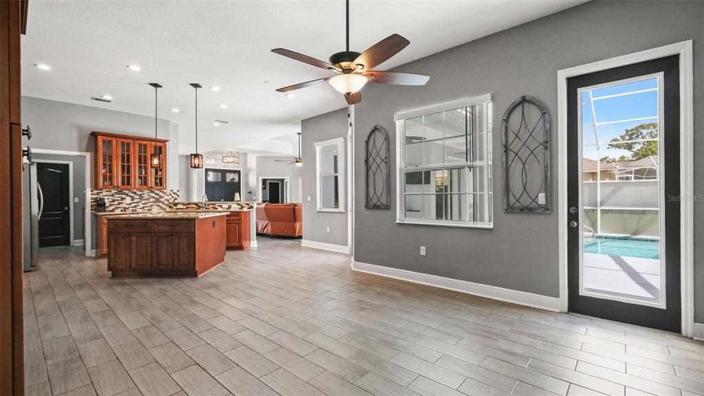 For Sale: $510,000 (4 beds, 3 baths, 2729 Square Feet)