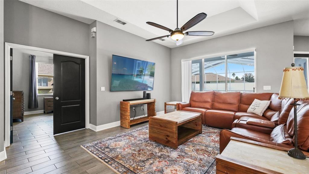 For Sale: $510,000 (4 beds, 3 baths, 2729 Square Feet)