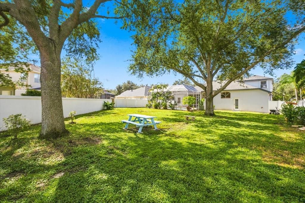 En Venta: $950,000 (4 camas, 3 baños, 3543 Pies cuadrados)