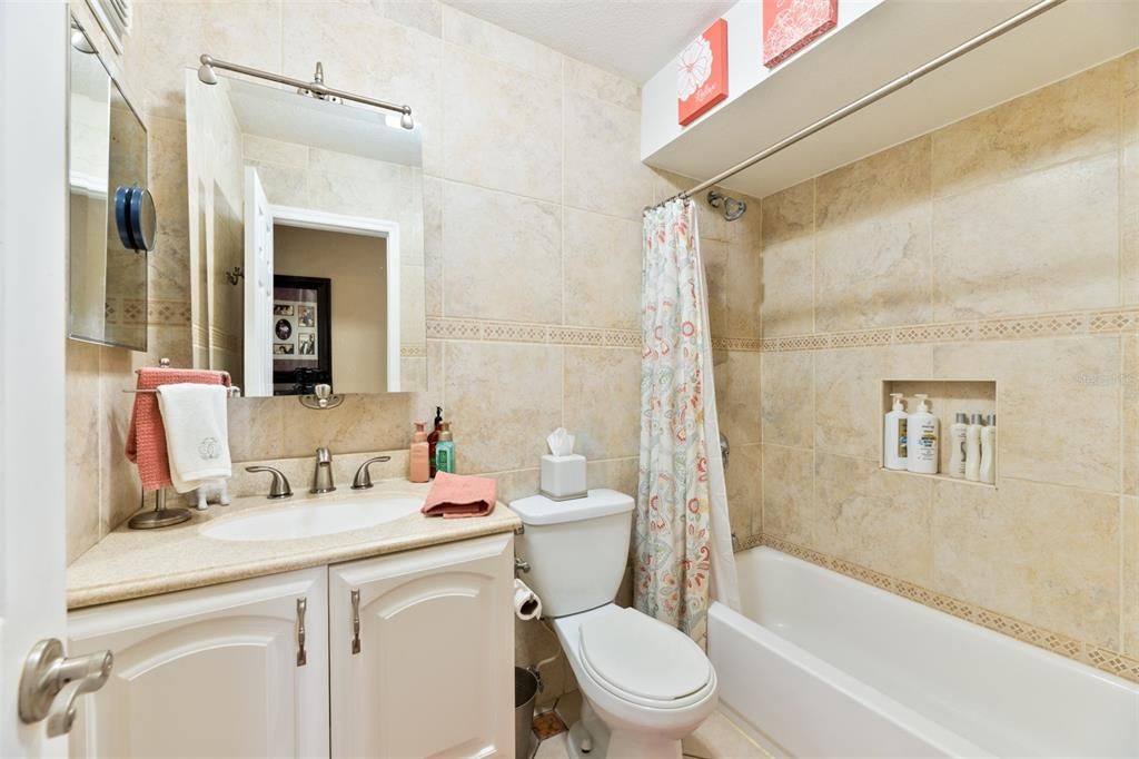 En Venta: $515,000 (3 camas, 2 baños, 1179 Pies cuadrados)