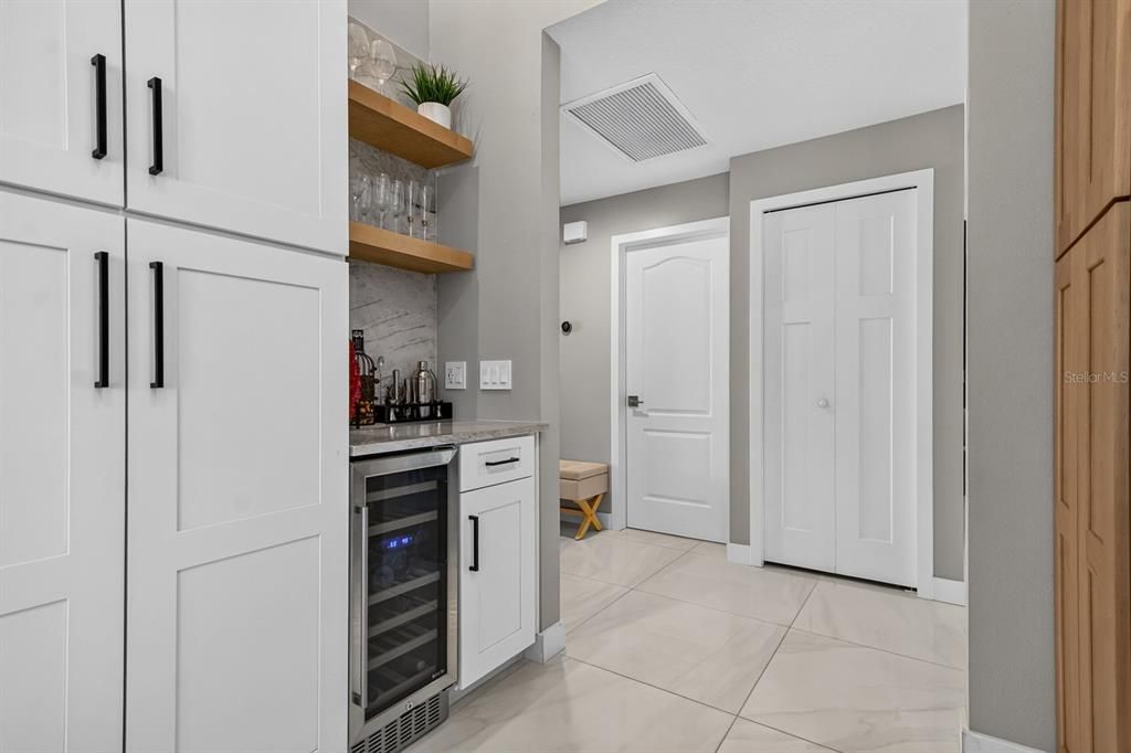 На продажу: $729,999 (4 спален, 3 ванн, 2889 Квадратных фут)