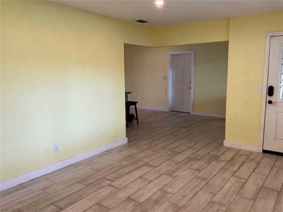 En Renta: $3,400 (4 camas, 3 baños, 2118 Pies cuadrados)