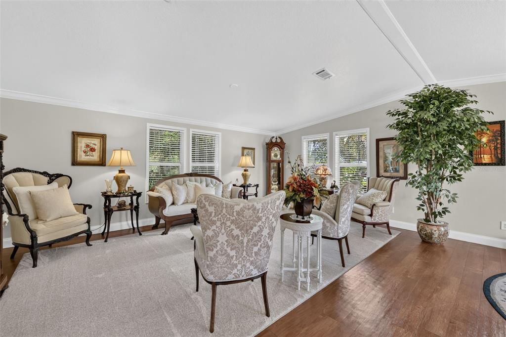 For Sale: $265,000 (2 beds, 2 baths, 1508 Square Feet)