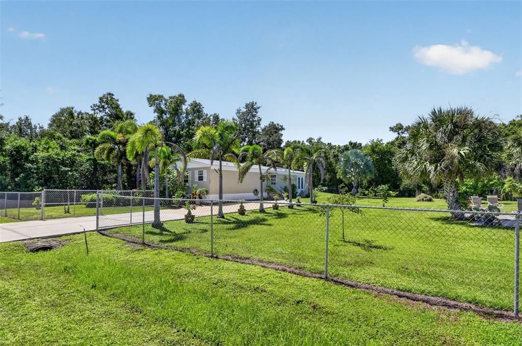 For Sale: $265,000 (2 beds, 2 baths, 1508 Square Feet)