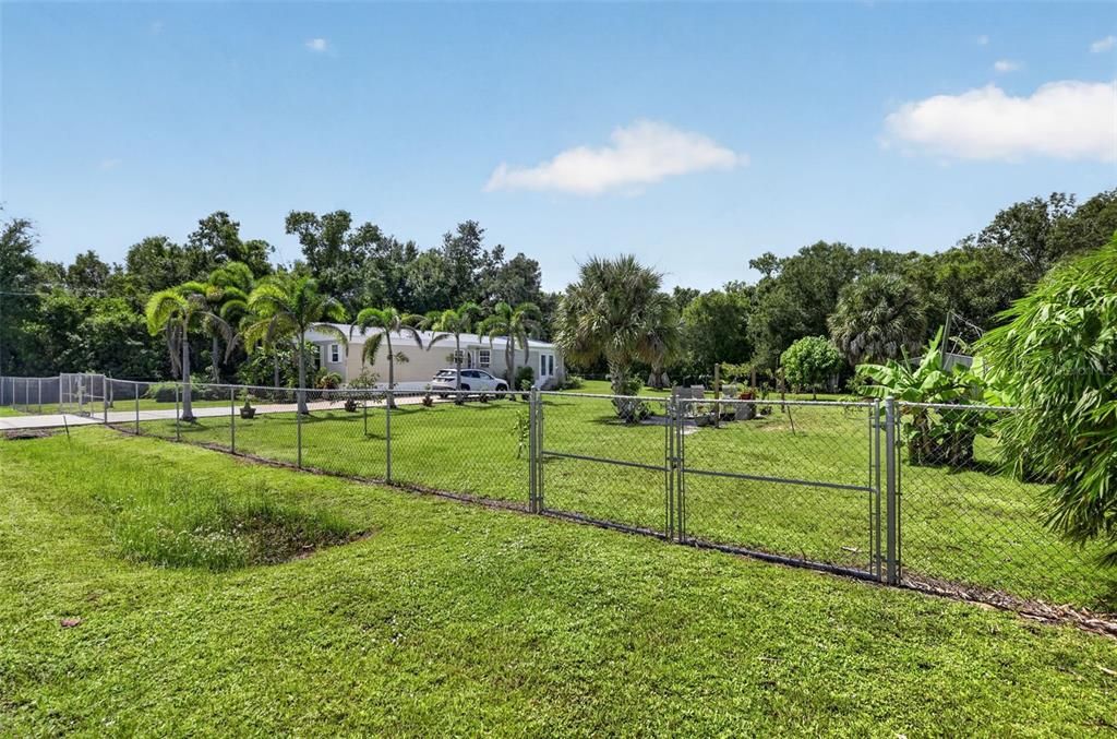 For Sale: $265,000 (2 beds, 2 baths, 1508 Square Feet)