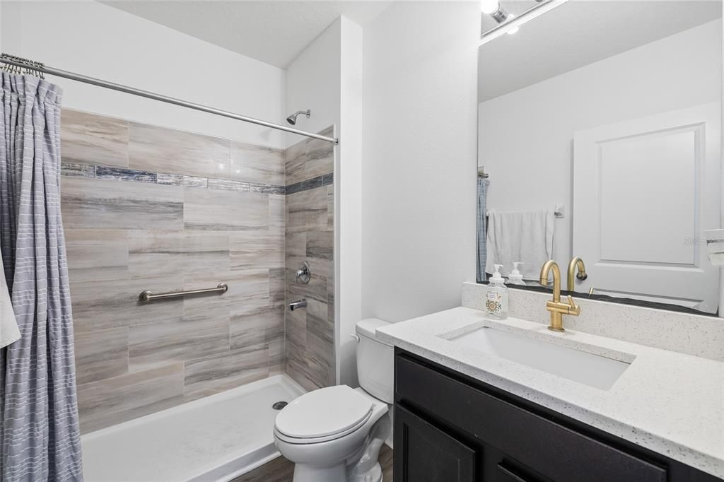 En Venta: $499,000 (5 camas, 3 baños, 2674 Pies cuadrados)