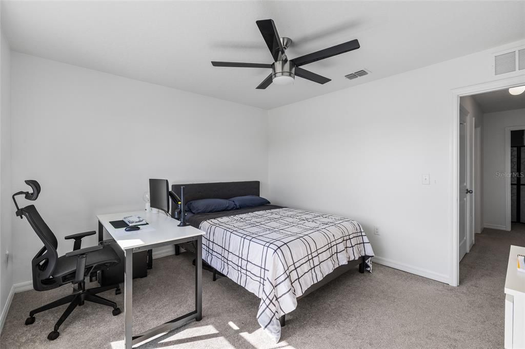En Venta: $499,000 (5 camas, 3 baños, 2674 Pies cuadrados)