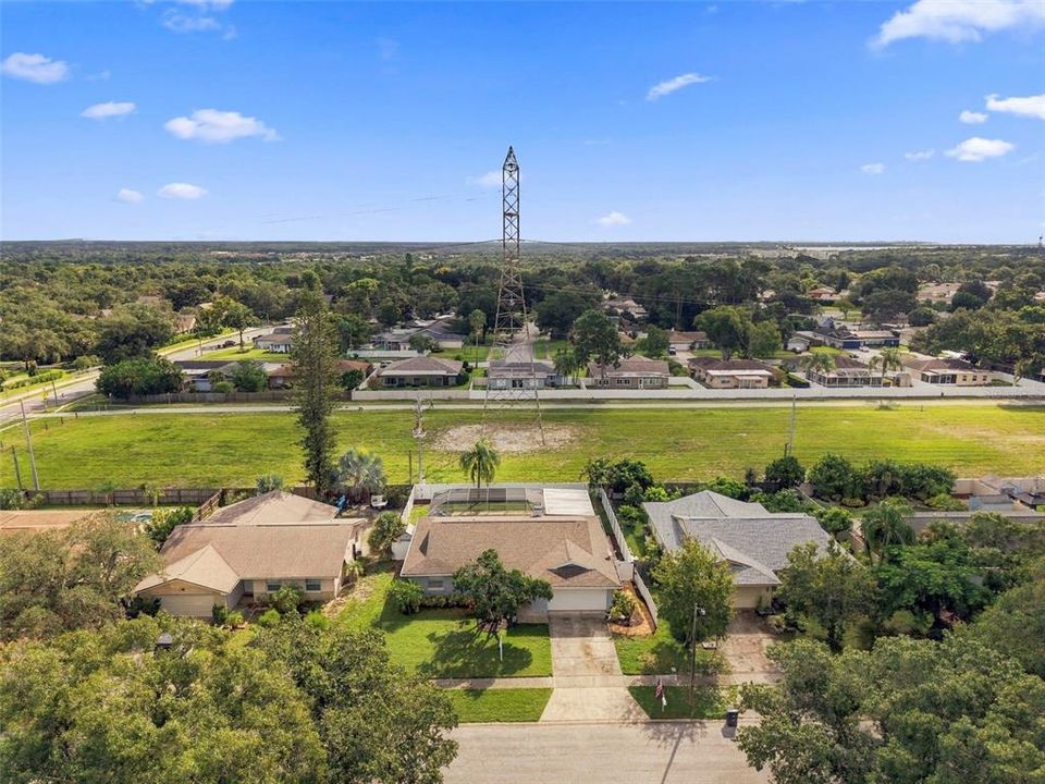 For Sale: $549,900 (3 beds, 2 baths, 1605 Square Feet)