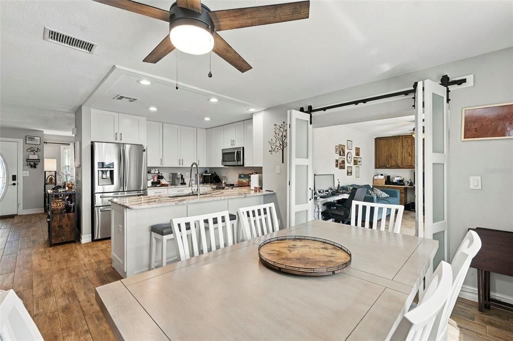 For Sale: $549,900 (3 beds, 2 baths, 1605 Square Feet)