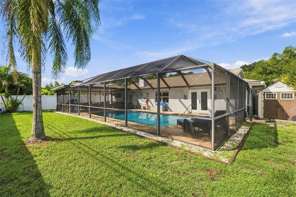 For Sale: $549,900 (3 beds, 2 baths, 1605 Square Feet)