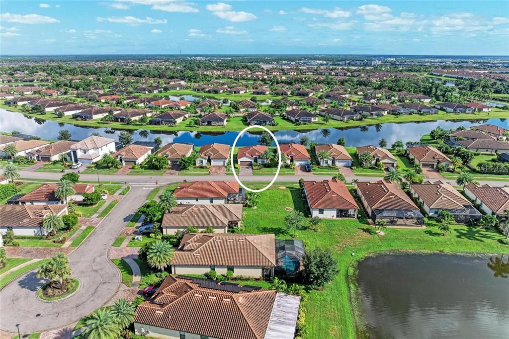 En Venta: $395,000 (3 camas, 2 baños, 1684 Pies cuadrados)
