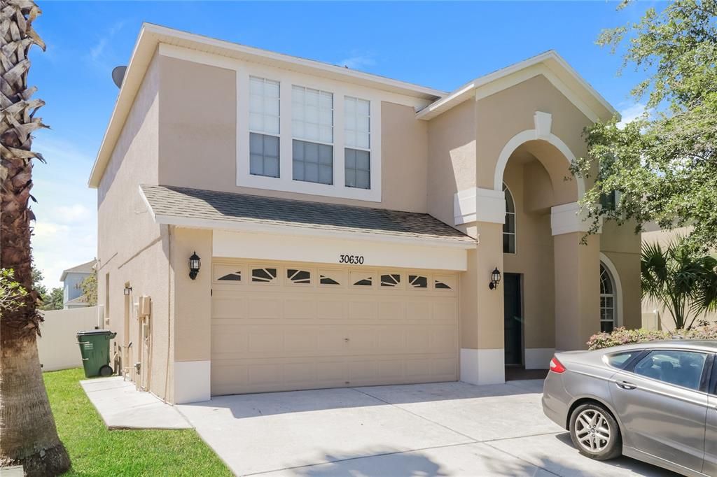 For Sale: $390,000 (4 beds, 2 baths, 2513 Square Feet)