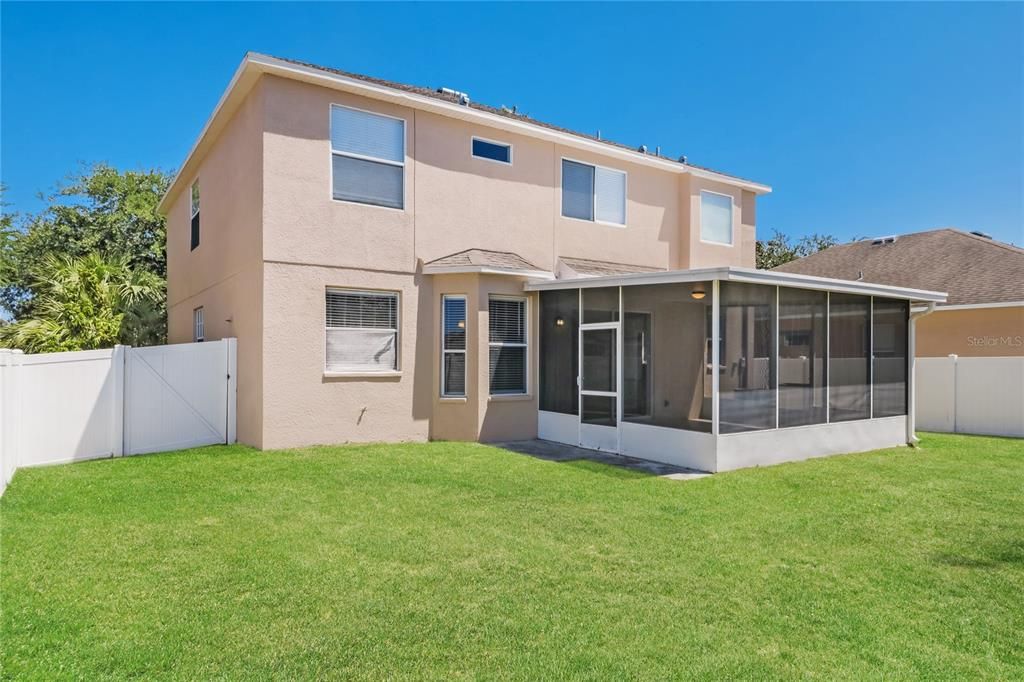 For Sale: $390,000 (4 beds, 2 baths, 2513 Square Feet)