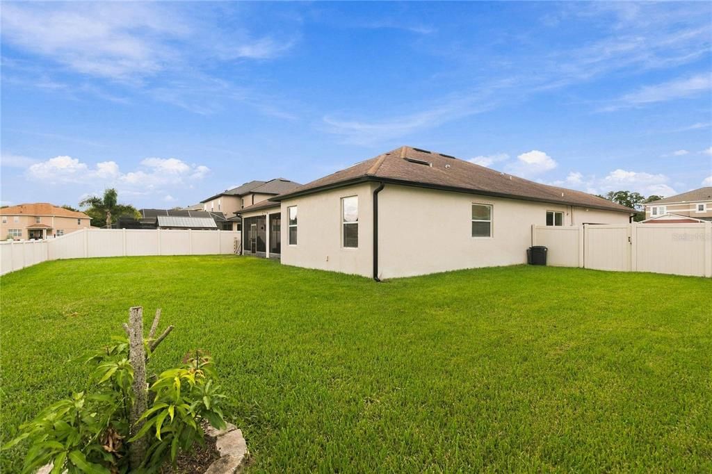 En Venta: $469,900 (3 camas, 2 baños, 2254 Pies cuadrados)