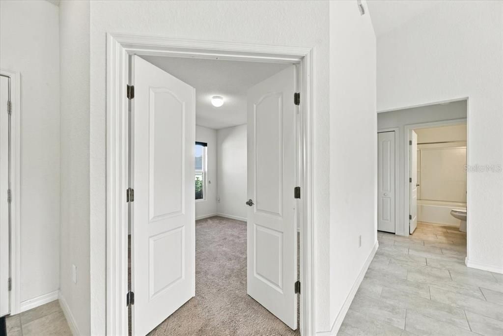 En Venta: $405,000 (3 camas, 2 baños, 1786 Pies cuadrados)