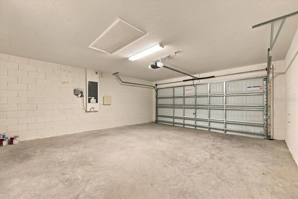 En Venta: $405,000 (3 camas, 2 baños, 1786 Pies cuadrados)