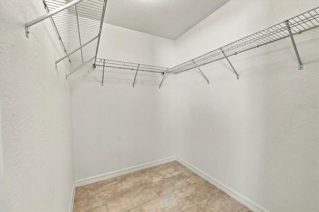 En Venta: $405,000 (3 camas, 2 baños, 1786 Pies cuadrados)
