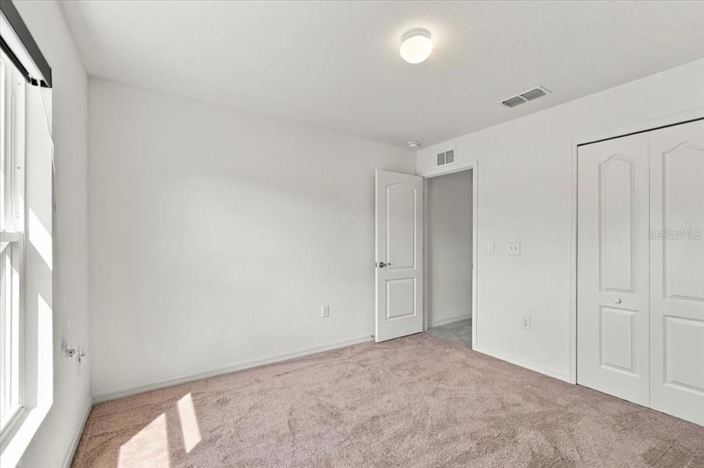 En Venta: $405,000 (3 camas, 2 baños, 1786 Pies cuadrados)