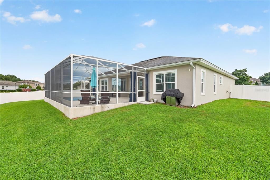 For Sale: $499,500 (3 beds, 3 baths, 2592 Square Feet)