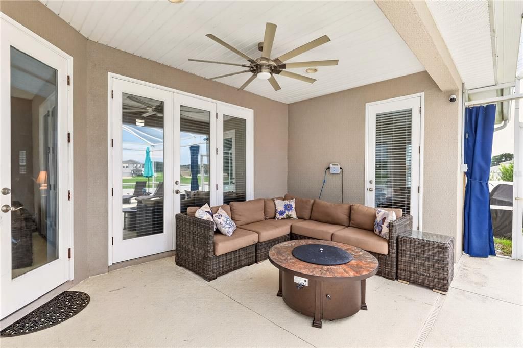 For Sale: $499,500 (3 beds, 3 baths, 2592 Square Feet)