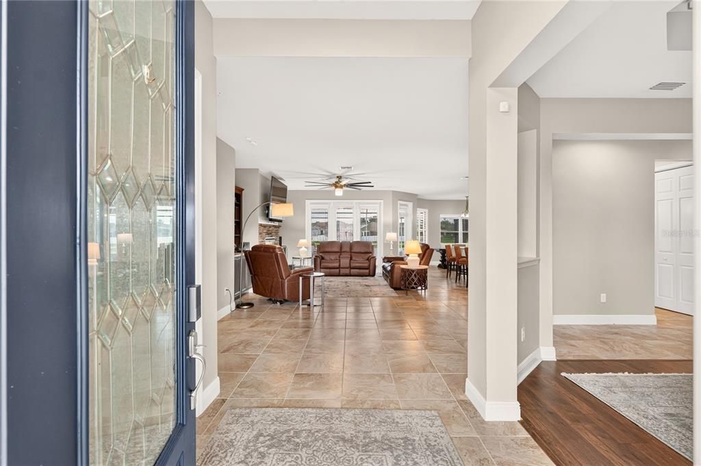 For Sale: $499,500 (3 beds, 3 baths, 2592 Square Feet)