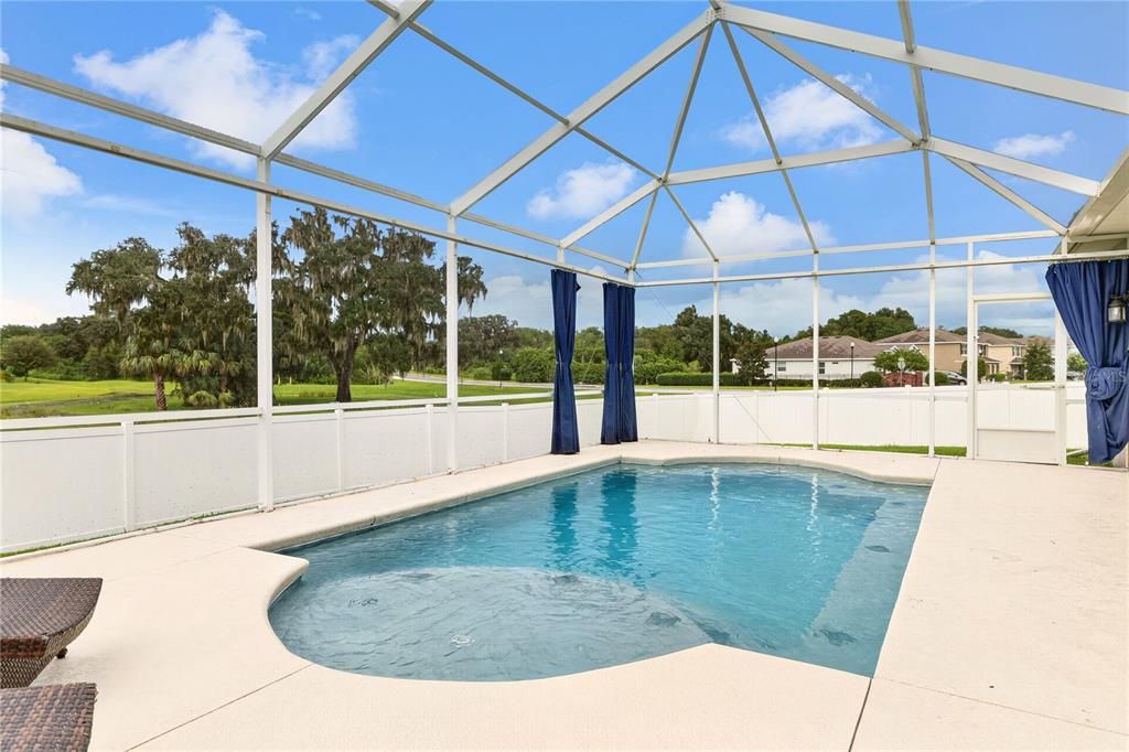 For Sale: $499,500 (3 beds, 3 baths, 2592 Square Feet)